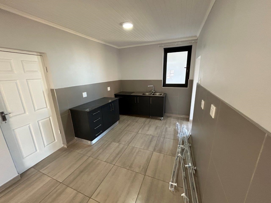 9 Bedroom Property for Sale in Jeffreys Bay Central Eastern Cape